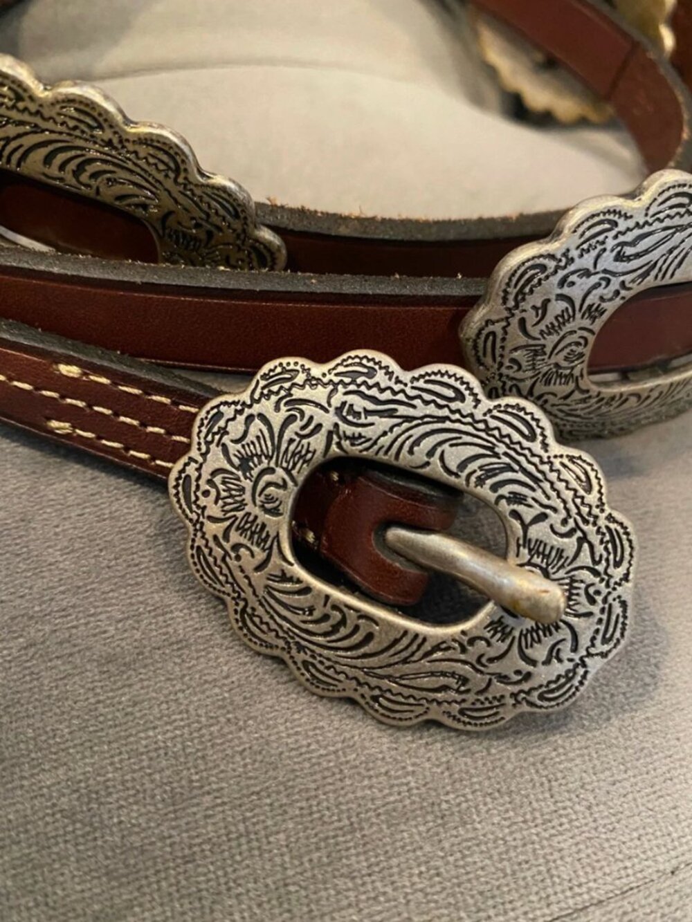 New Lauren Ralph Lauren Brown Leather Adjustable Concho Belt - Picture 4 of 4